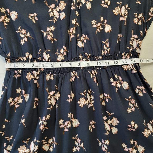 Old Navy Peasant Dress Short Black Floral Tiered Skirt V-neck Long Sleeve L - Picture 9 of 12